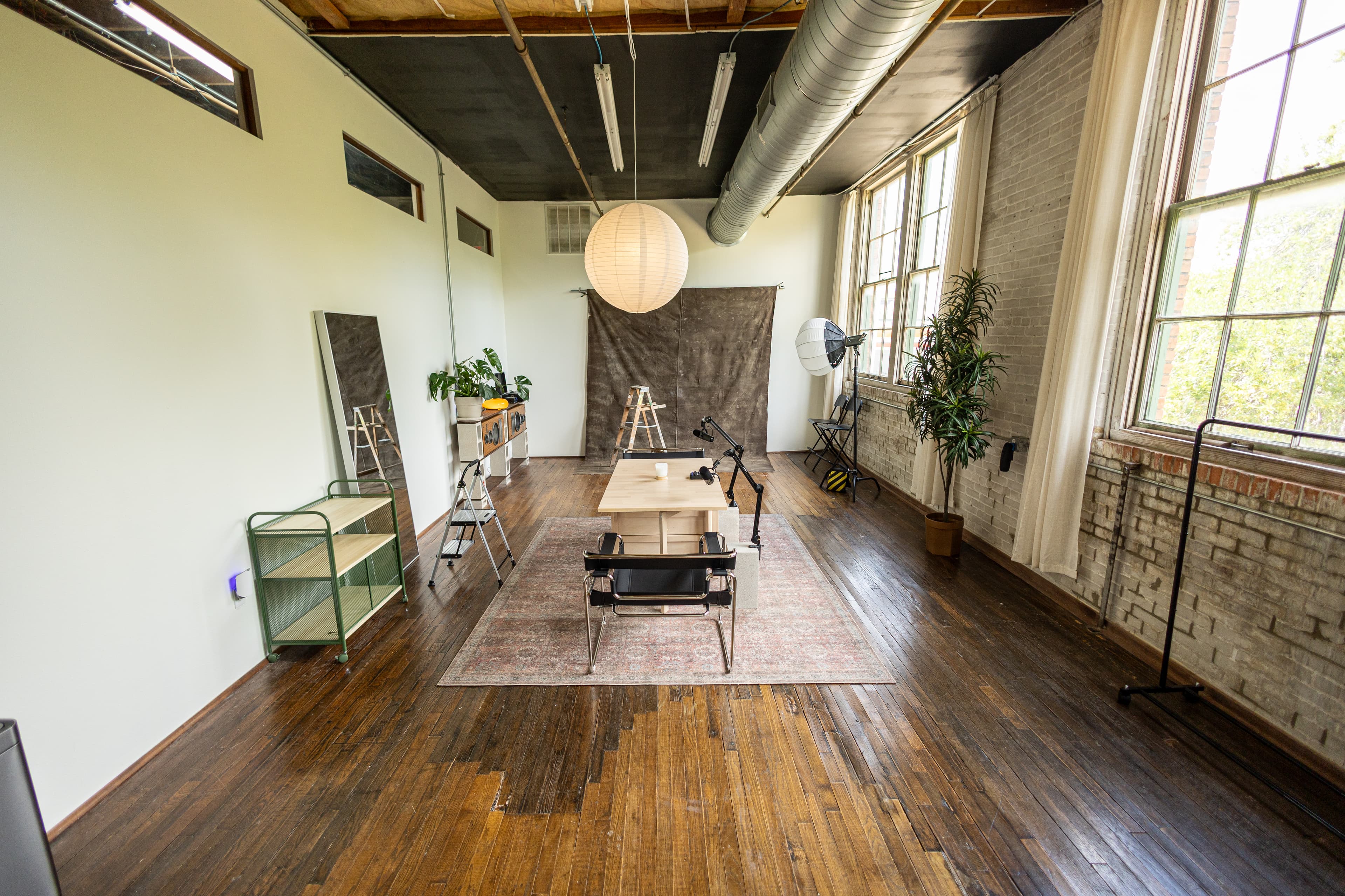 Manna Haus full studio space overview